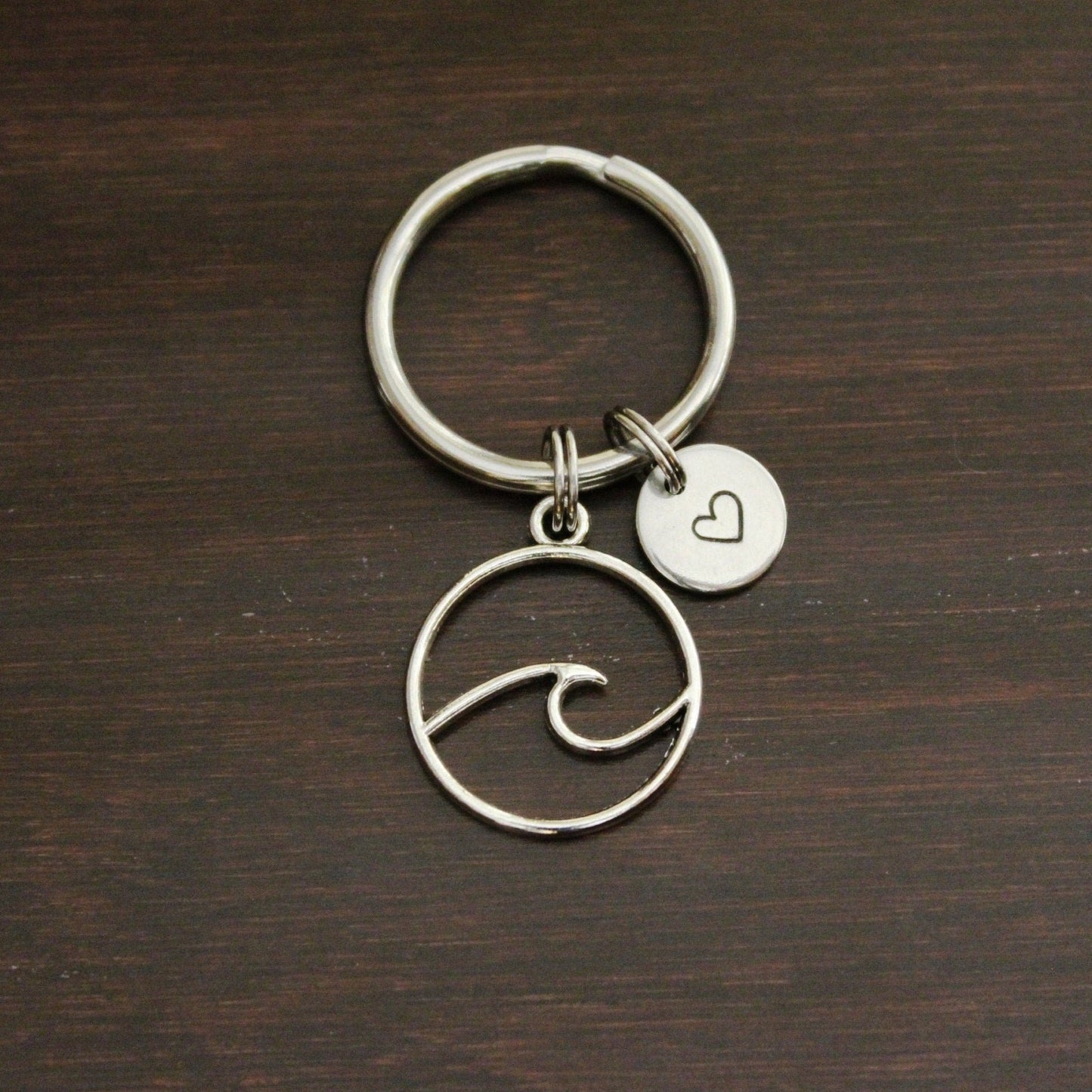 Round Wave outline charm keychain